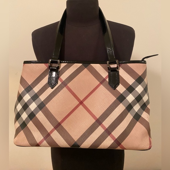 Burberry Nova Tote - Picture 1 of 3